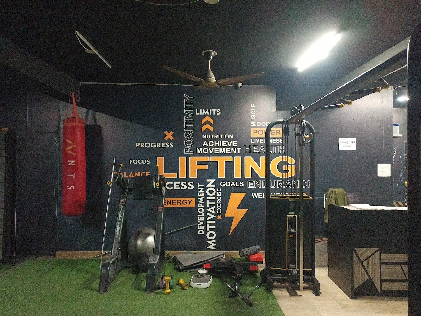 The Lifting Club - DHA Y Block, Phase 3